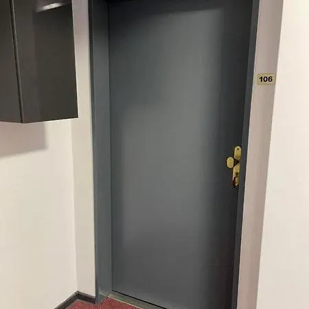 Accommodatie bij particulieren Kaskada Lomianska 33 Warschau
